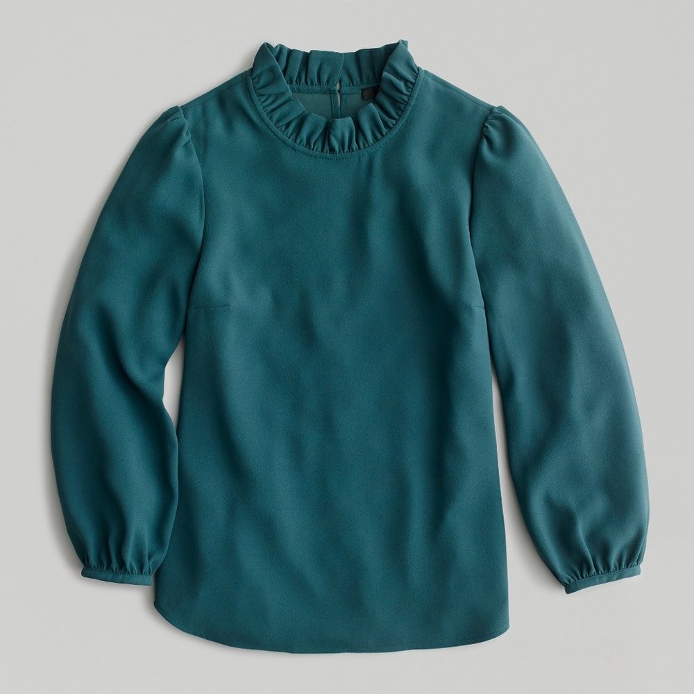 NWT Women Size XS J. Crew Green Long Sleeve Ruffle Neck Blouse Top in 365 Crepe